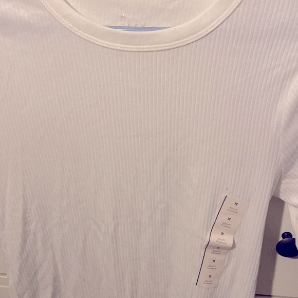 COPY - Womens blouse - Picture 2 of 3